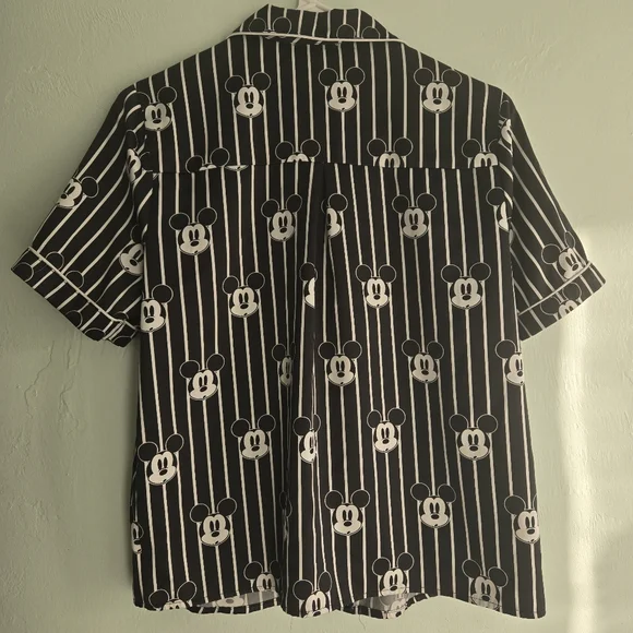 Disney x Forever 21 Medium Satin Pajama Top - Picture 4 of 7